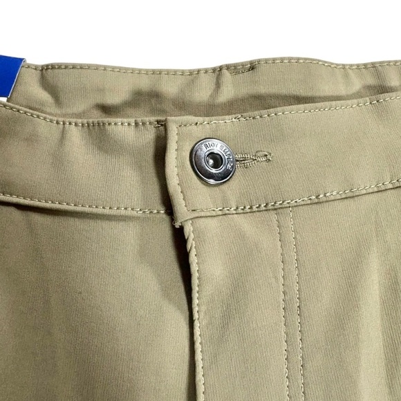 NWT Riot Empire Easy Motion Active Cargo Shorts, Size 36 - Picture 6 of 13